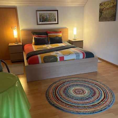 Queen Guest Room Mont-sur-Rolle ภายนอก รูปภาพ